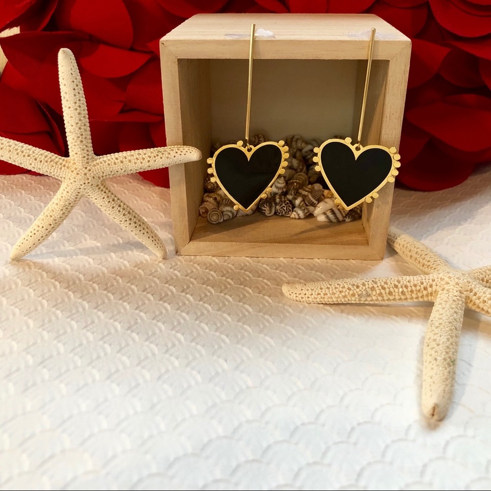 Dangle Black Heart Earrings